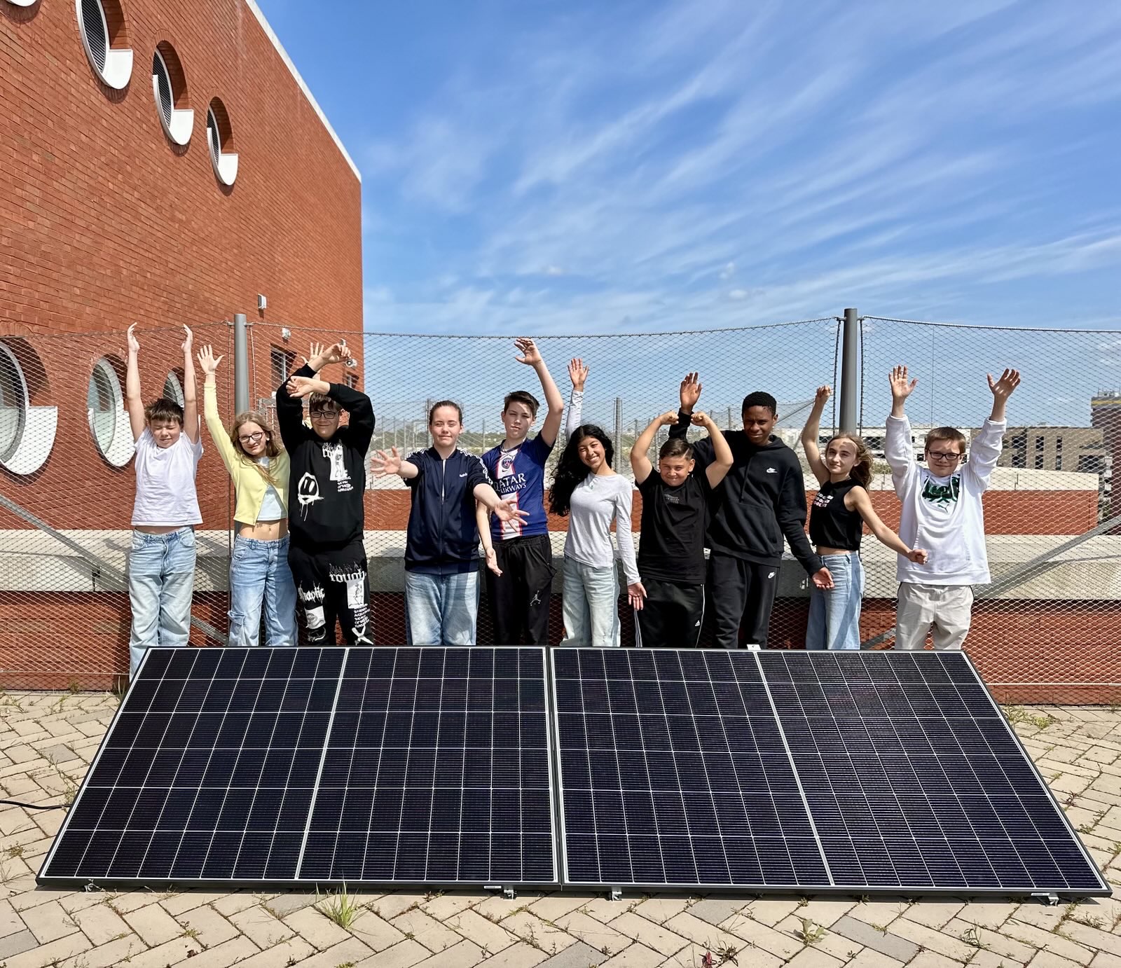 Erstes Solar-Balkonkraftwerk hilft beim Energiesparen